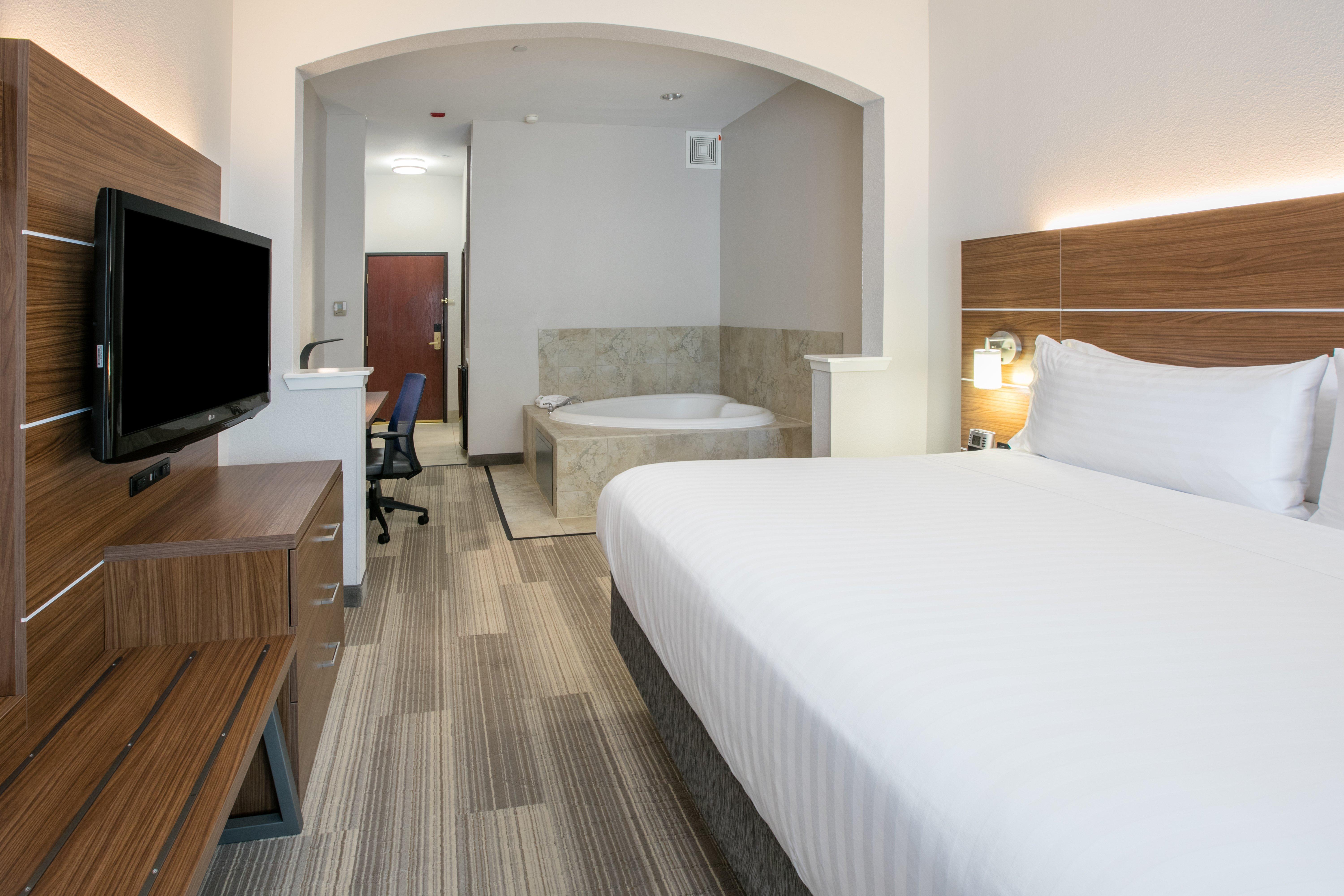 Holiday Inn Express Hotel & Suites Dallas - Grand Prairie I-20 By Ihg Dış mekan fotoğraf