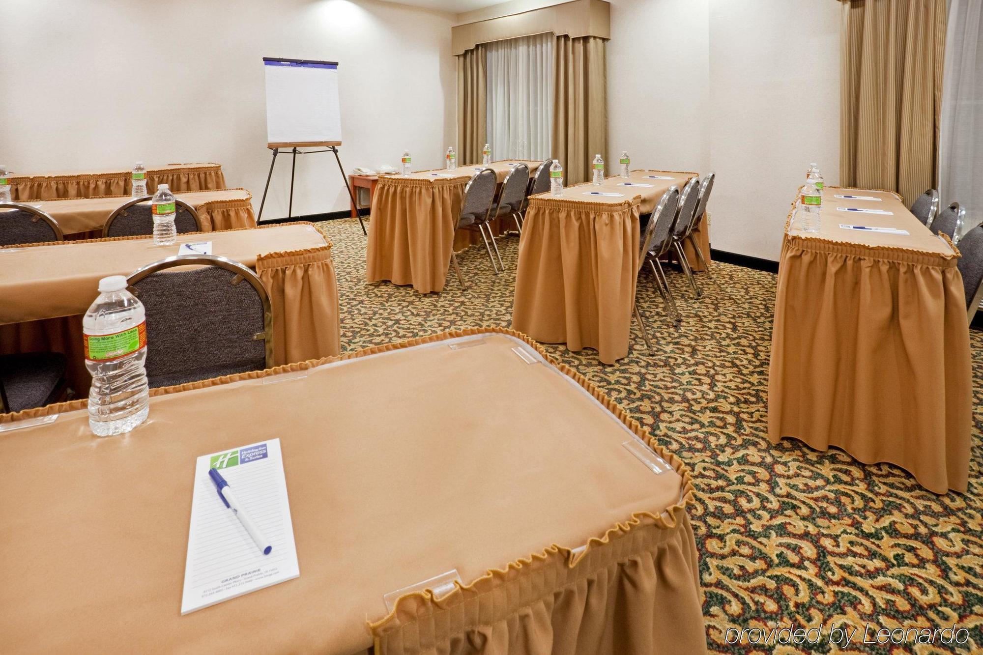 Holiday Inn Express Hotel & Suites Dallas - Grand Prairie I-20 By Ihg Konforlar fotoğraf