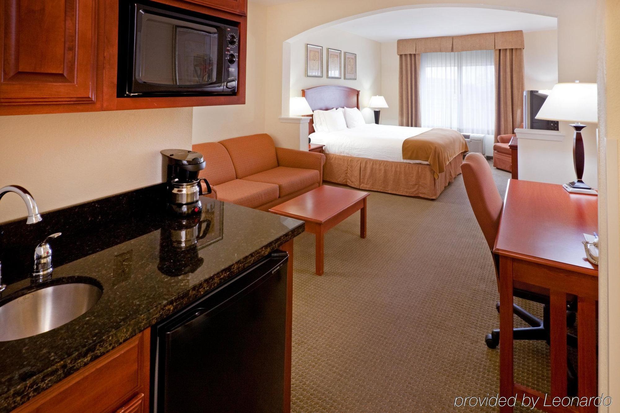 Holiday Inn Express Hotel & Suites Dallas - Grand Prairie I-20 By Ihg Dış mekan fotoğraf