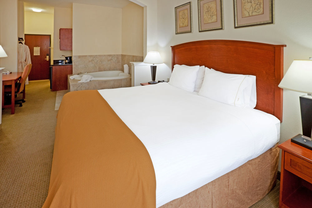 Holiday Inn Express Hotel & Suites Dallas - Grand Prairie I-20 By Ihg Dış mekan fotoğraf