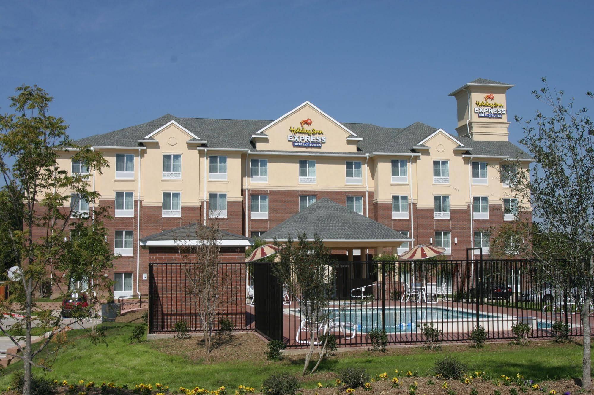 Holiday Inn Express Hotel & Suites Dallas - Grand Prairie I-20 By Ihg Dış mekan fotoğraf